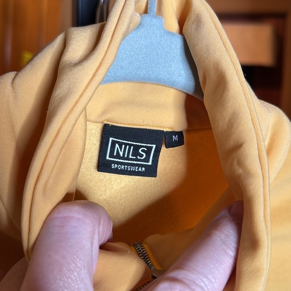 Vintage NILS W's Robin 1/2 Zip Top Yellow Size Medium Pull - Picture 5 of 9